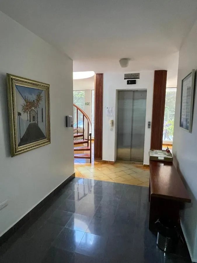 Aparta Hotel Plaza Del Sol Santo Domingo 2*,